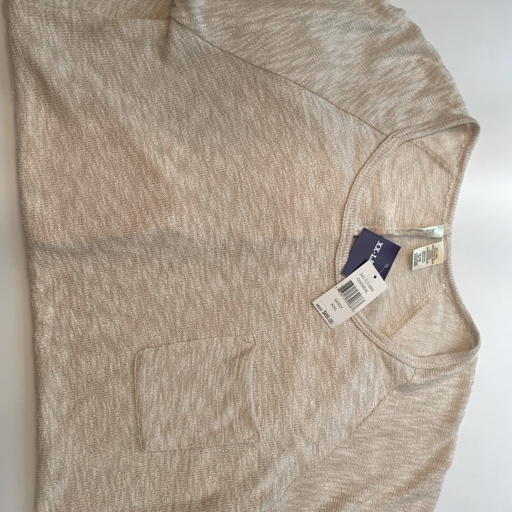 Sheer bottom lace pullover